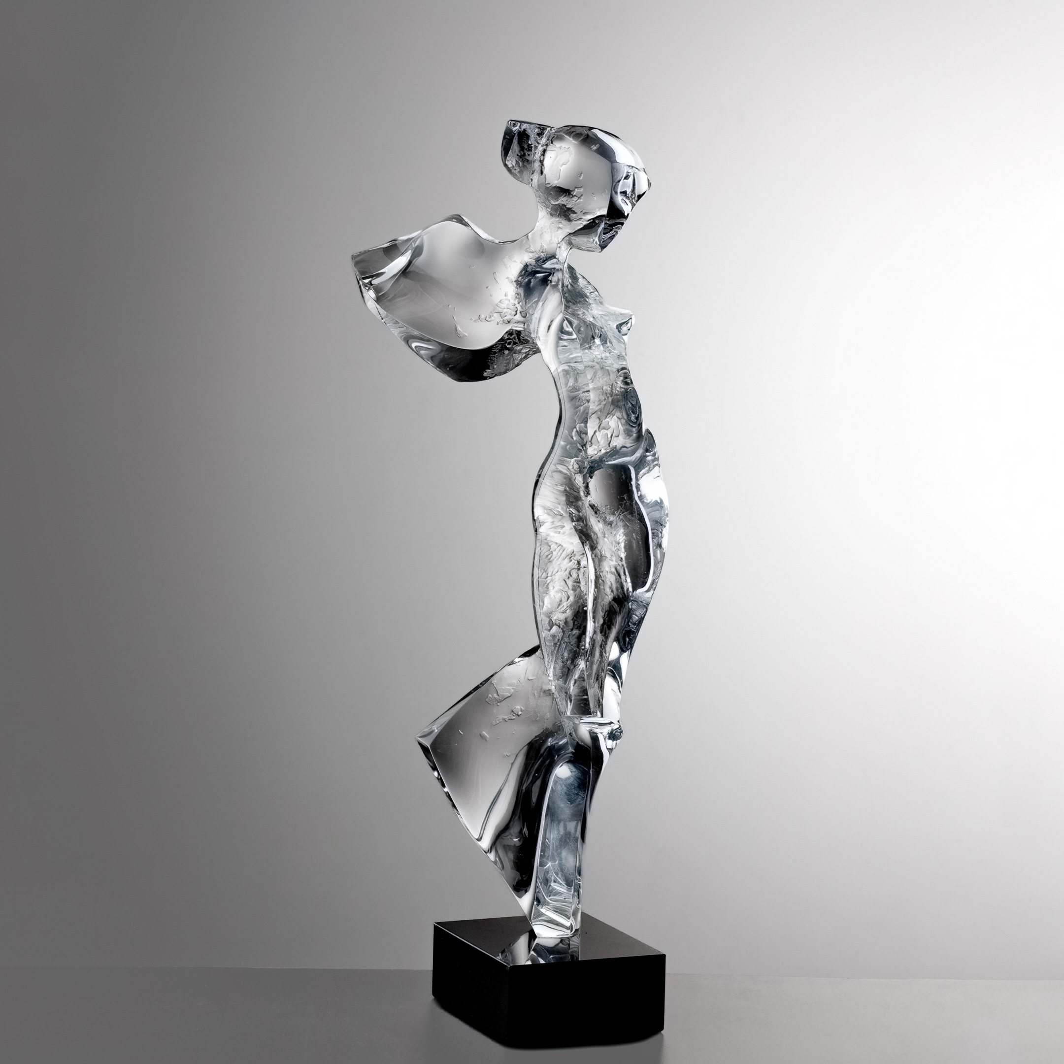 Erato Peter Mandl - Glass Sculpture - Erato