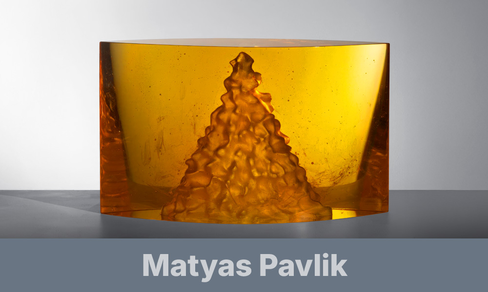 Matyas-Pavlik-Glass-Sculpture-Alpenglown-mobile