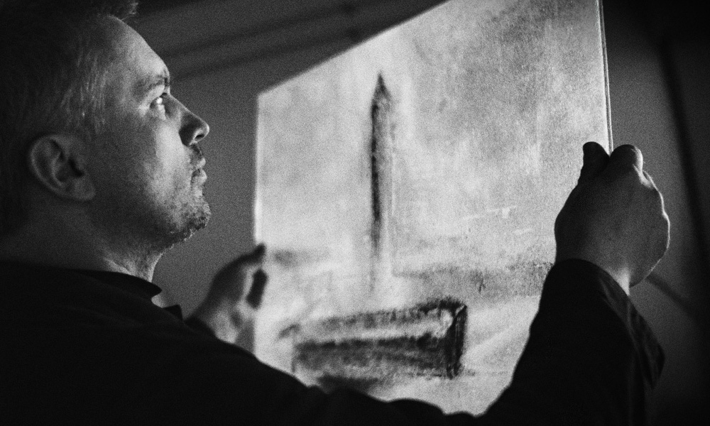 Petr-Stanicky-Glass-Sculpture-Work-mobile