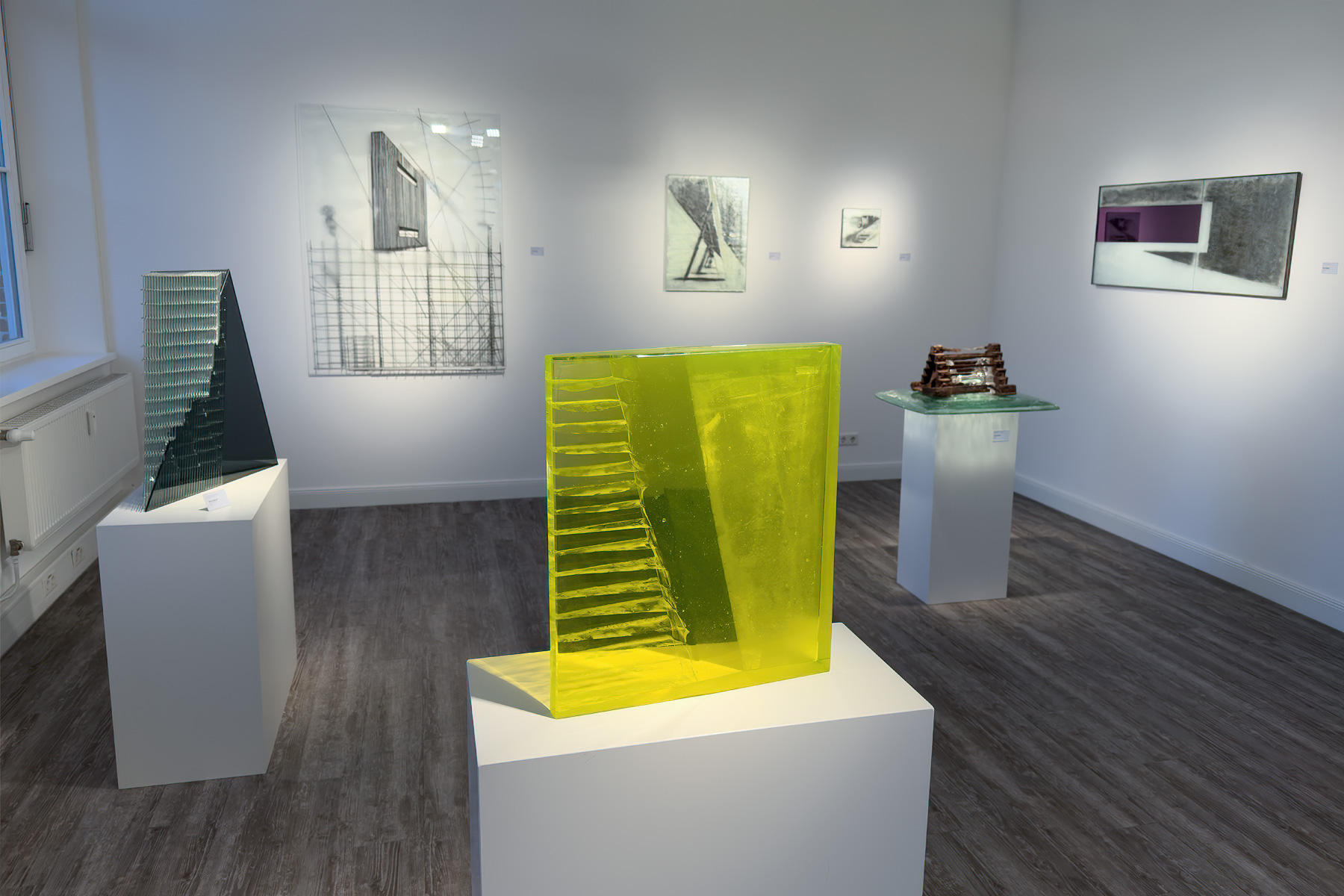 Solo exhibition of the glass artist Petr Stanický exhibited in the Glass Museum of the Achilles Foundation in Hamburg 2025